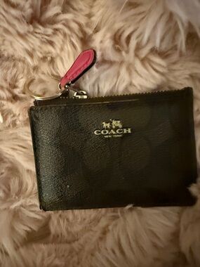 COACH Black Leather Card & Key Pouch with Pink Zipper Pull